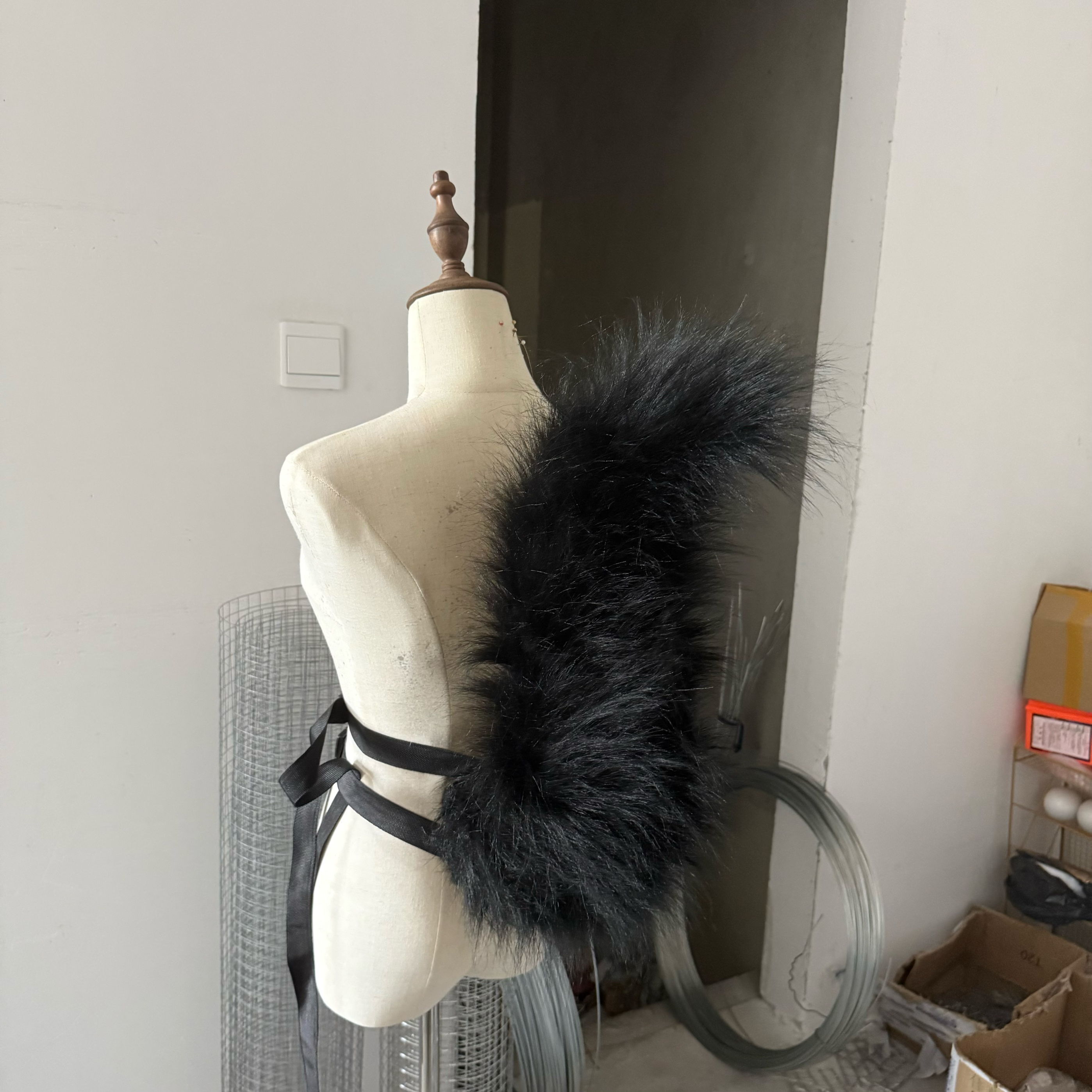 New Hand Made Work Black Squir - đánh giá và giá Cosplay Prop Works