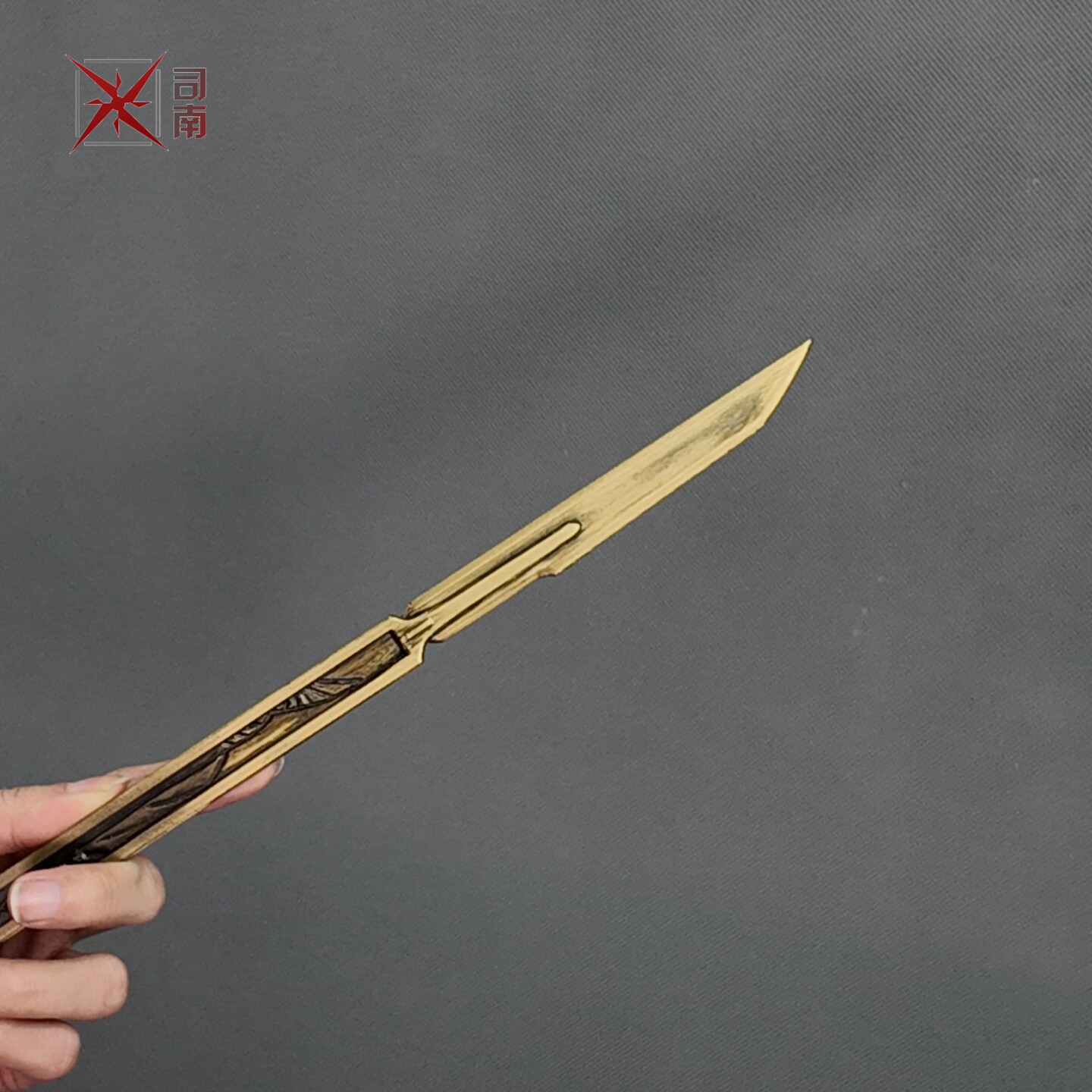 Wuthering Waves LUUK HCRSSCN C - đánh giá và giá Prop Para Cosplay
